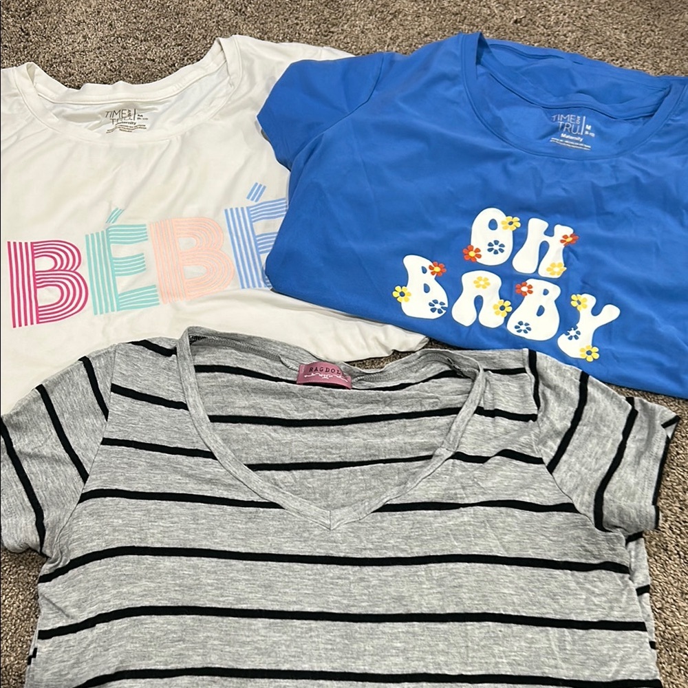 Graphic and Striped T-Shirt Bundle bin a99